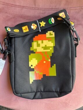 Universal Studios Super Nintendo World 8 Bit Mario Crossbody Bag NWT